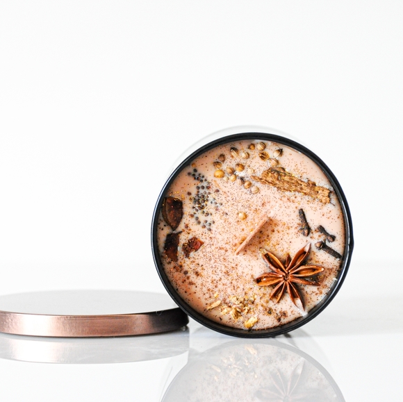 Pumpkin Spice Scented Soy Candle with Wooden Wick - Picture 2 of 9